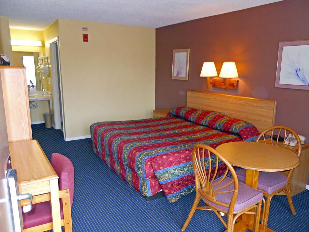Americas Best Inn - Savannah Georgetown Habitación foto